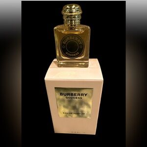 Burberry Goddess Eau de Parfum - Gold and Black